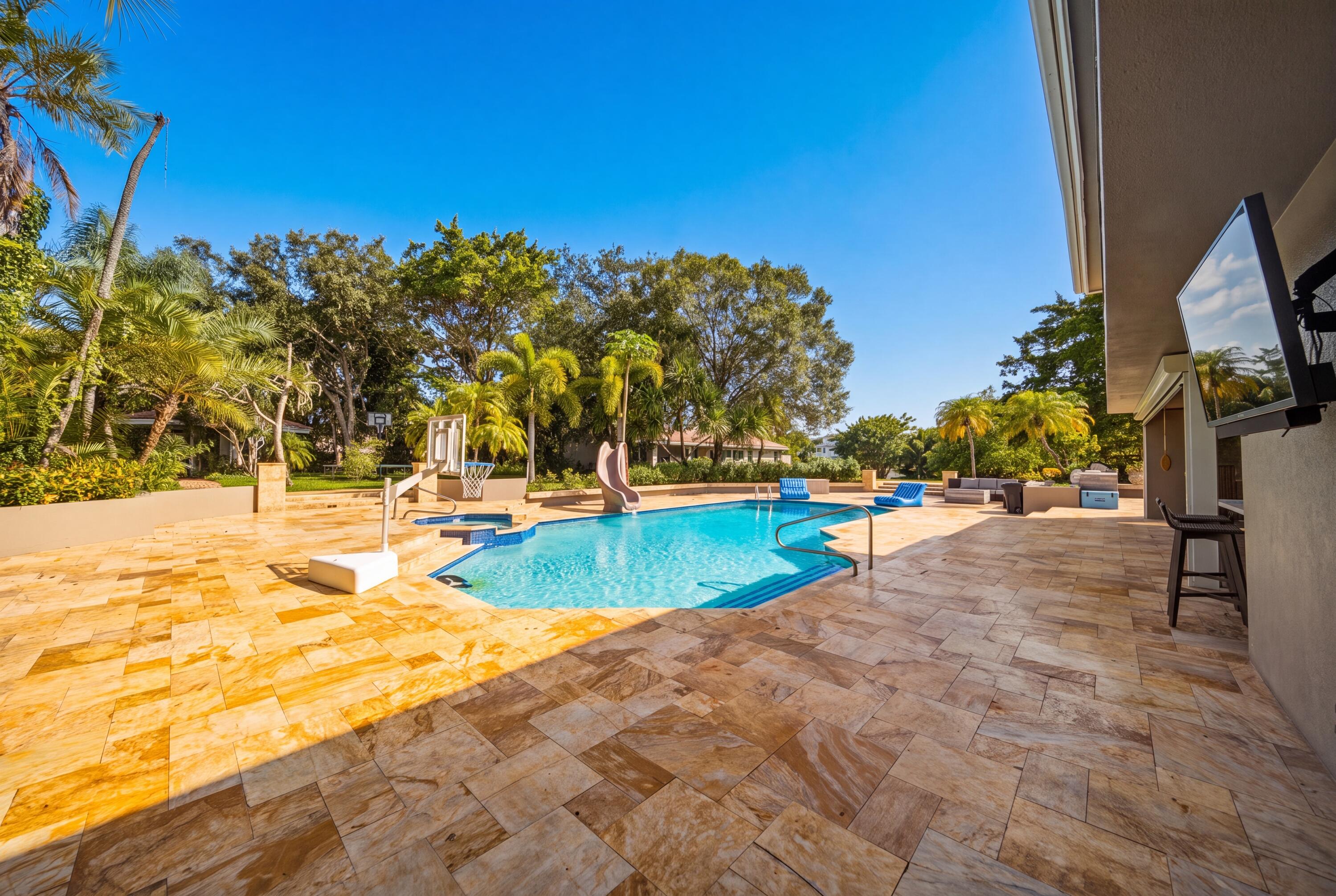 4351 NW 101ST, Coral Springs FL 33065