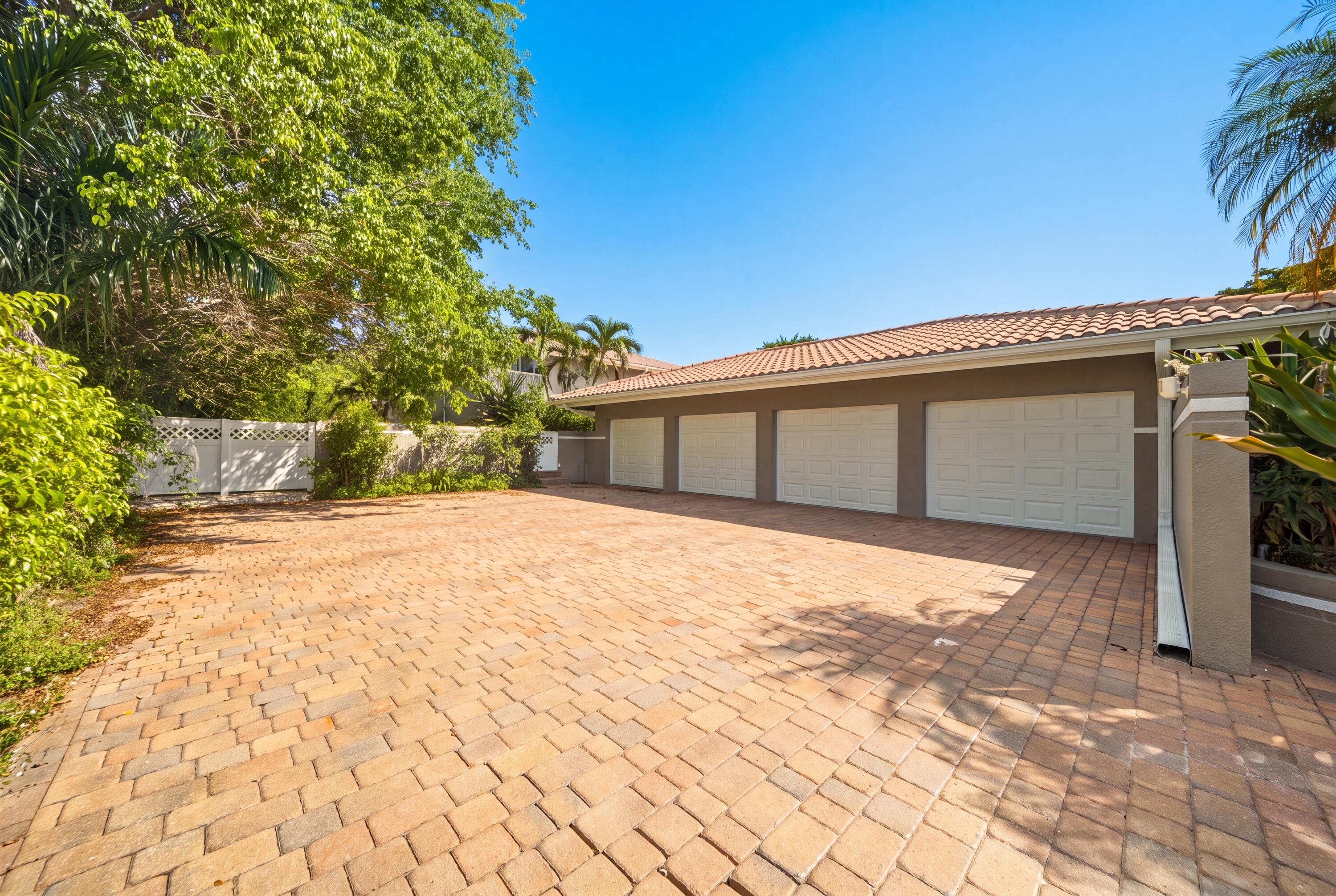 4351 NW 101ST, Coral Springs FL 33065