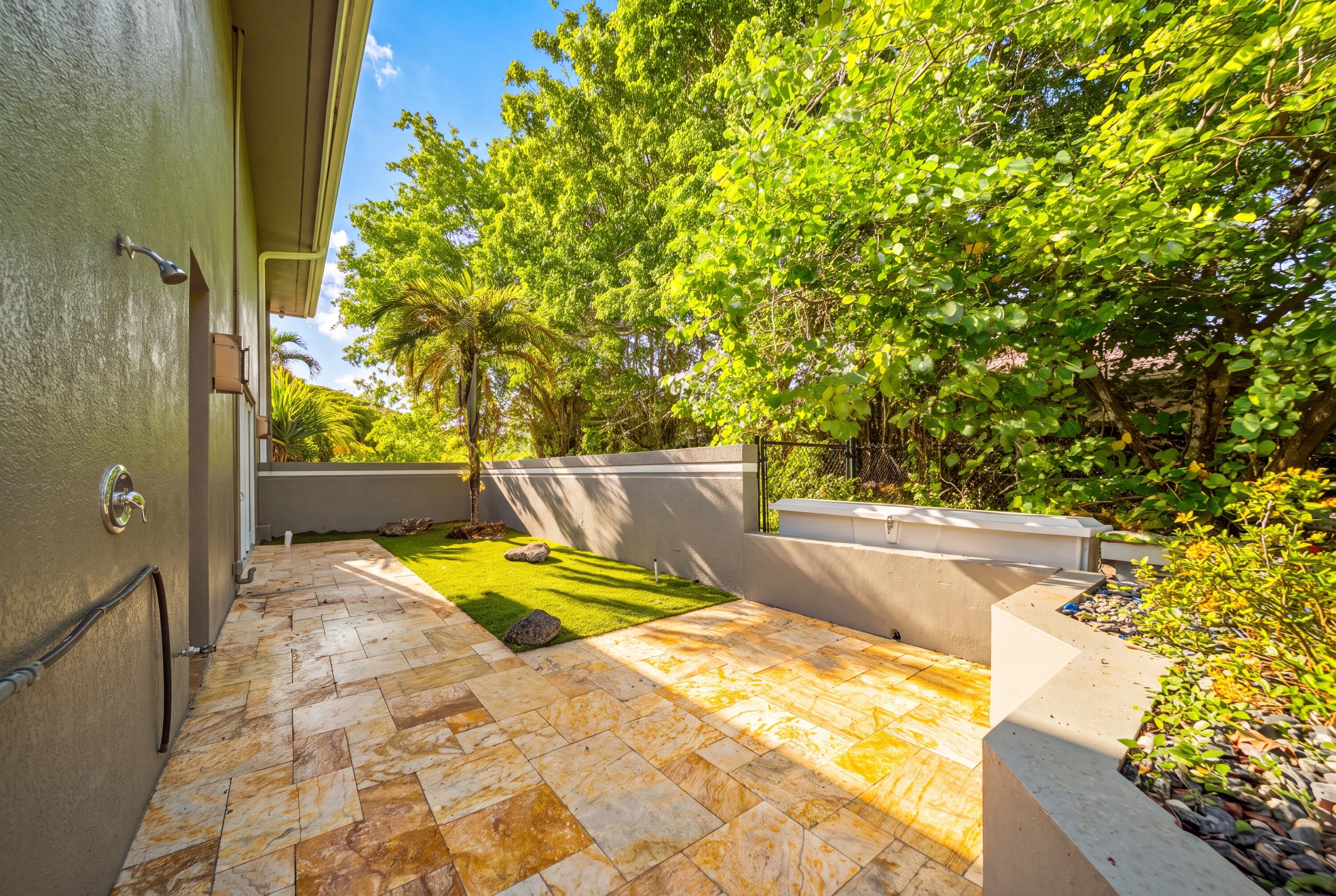 4351 NW 101ST, Coral Springs FL 33065