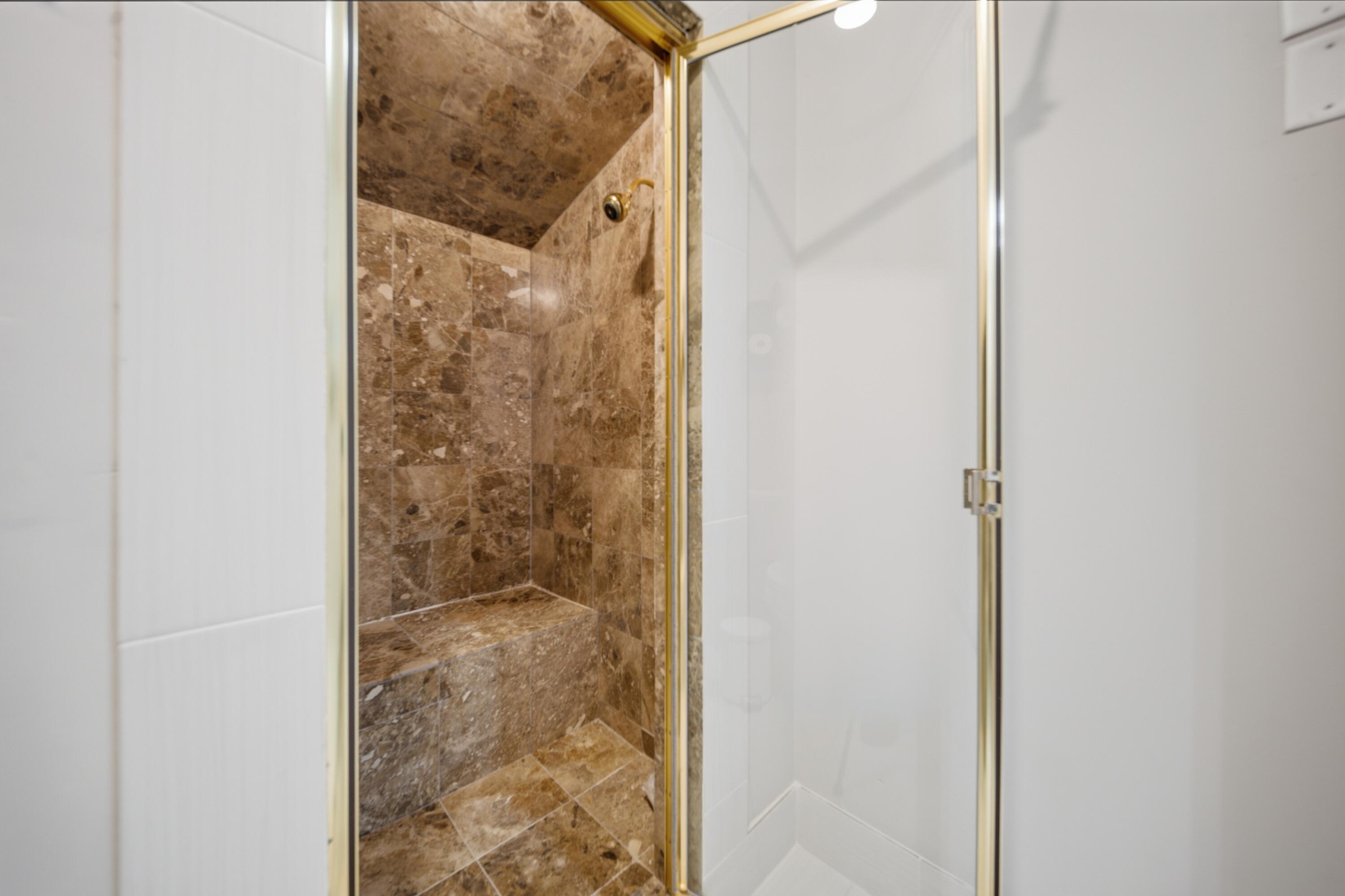 4351 NW 101ST, Coral Springs FL 33065
