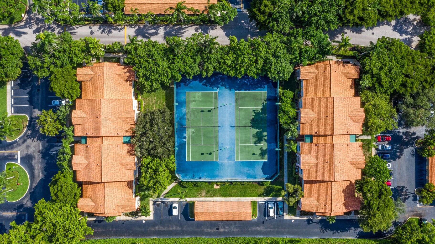 135 Yacht Club #305, Hypoluxo FL 33462