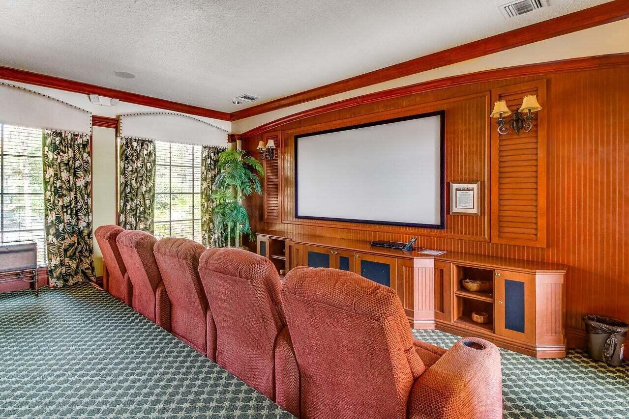 135 Yacht Club #305, Hypoluxo FL 33462
