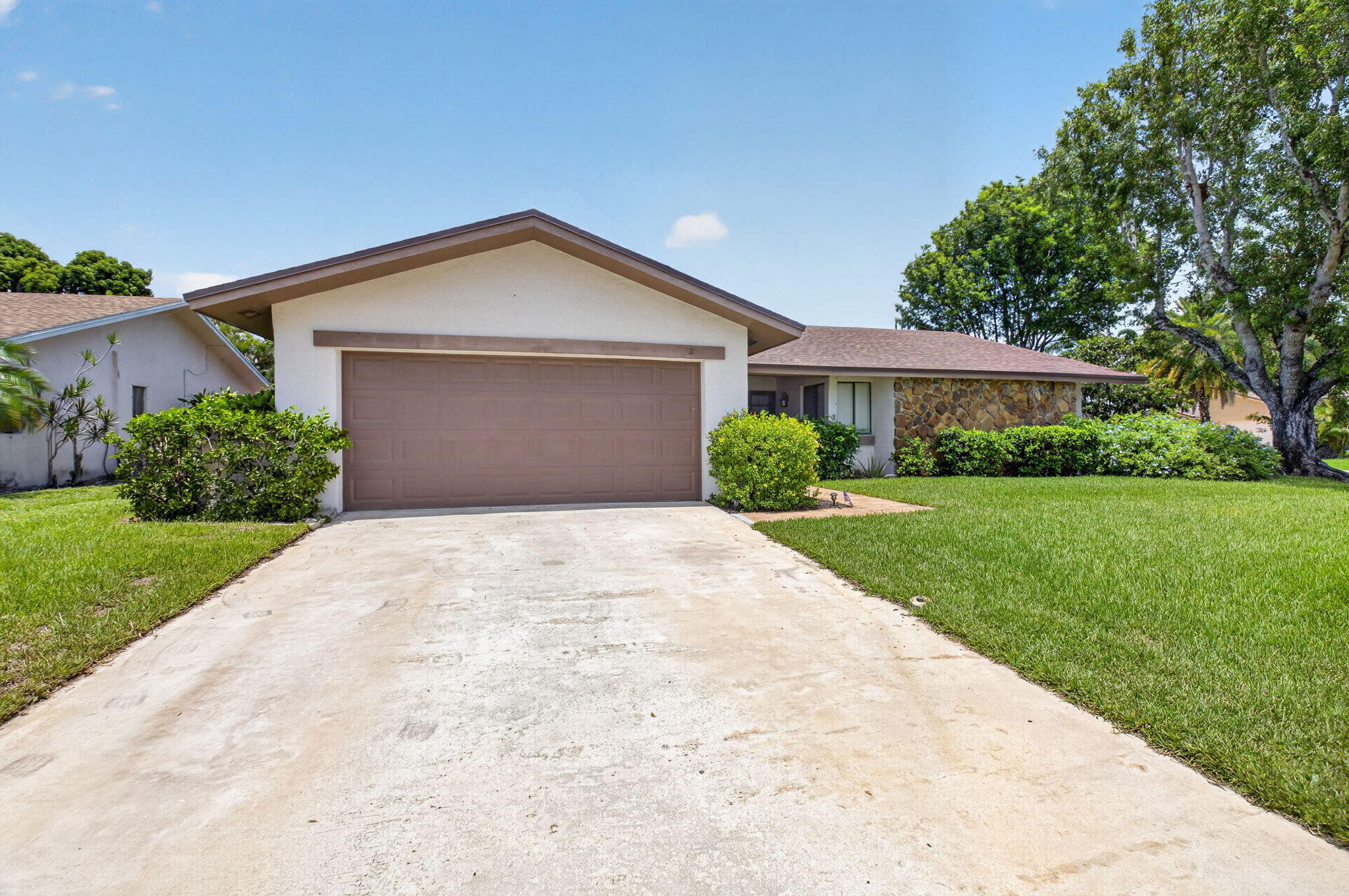 17667 Pine Needle, Boca Raton FL 33487