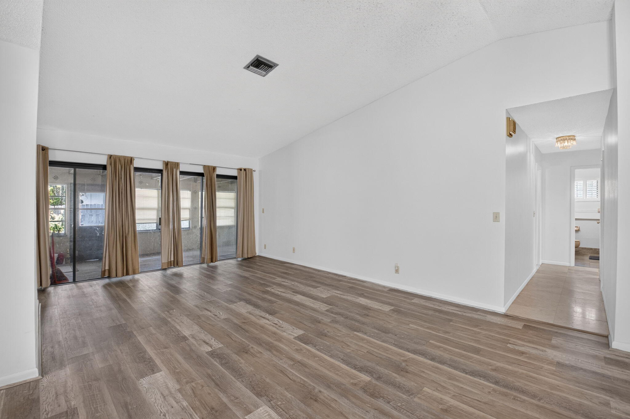 17667 Pine Needle, Boca Raton FL 33487