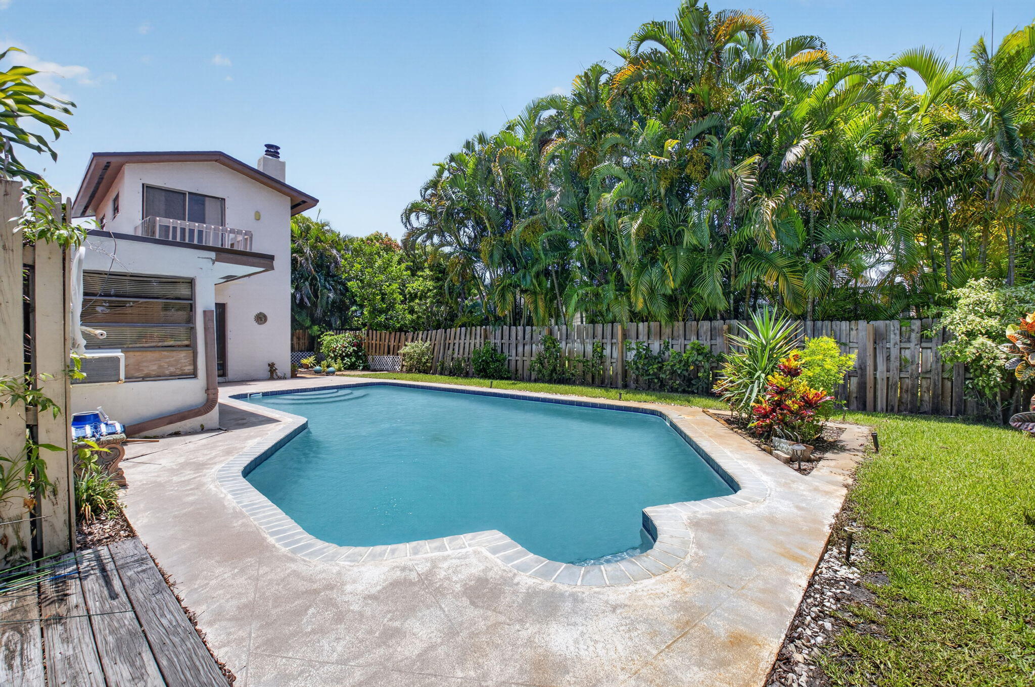 17667 Pine Needle, Boca Raton FL 33487