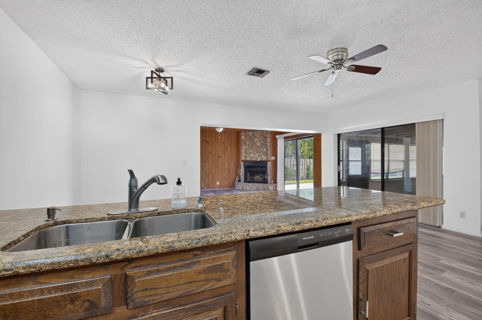 17667 Pine Needle, Boca Raton FL 33487