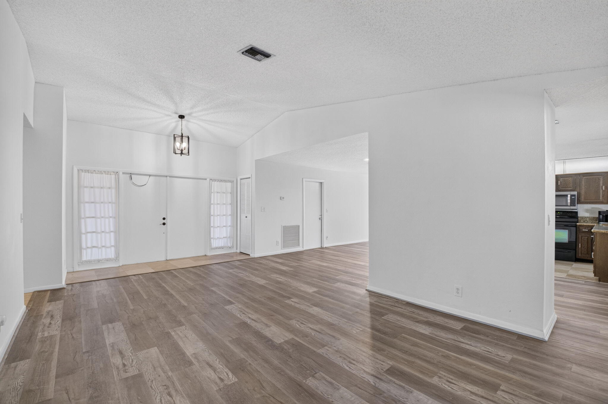17667 Pine Needle, Boca Raton FL 33487