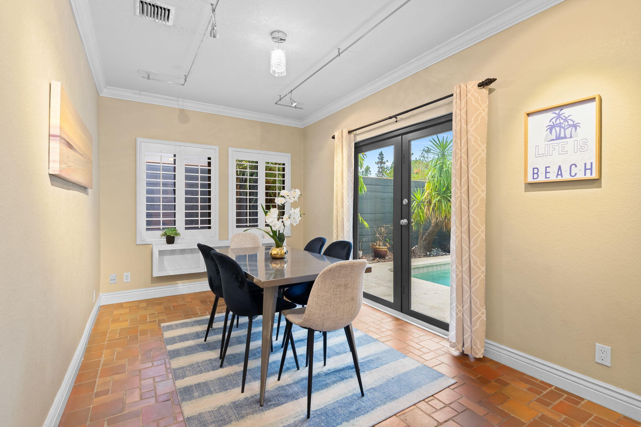 222 SE 16th, Fort Lauderdale FL 33301