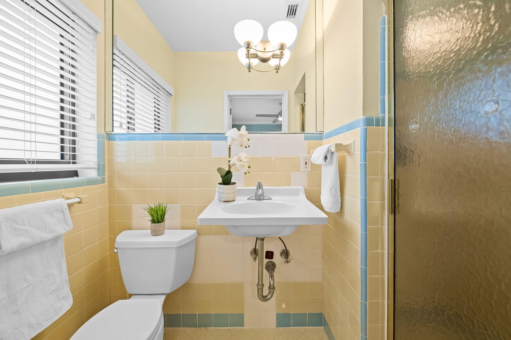 222 SE 16th, Fort Lauderdale FL 33301