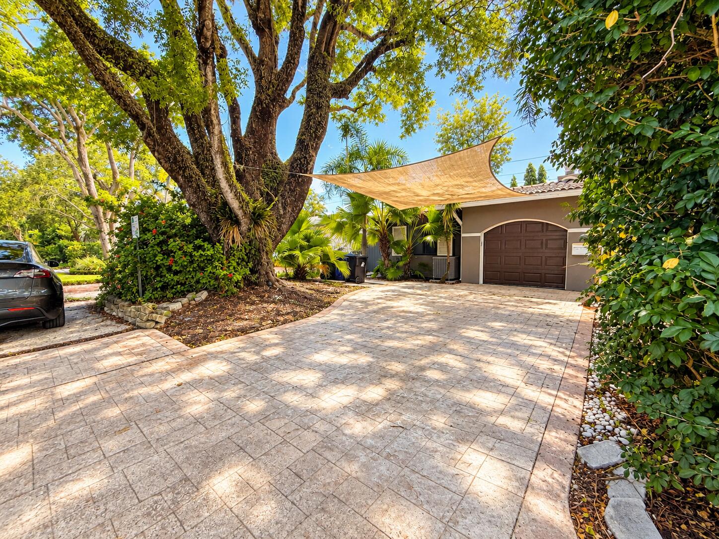 222 SE 16th, Fort Lauderdale FL 33301