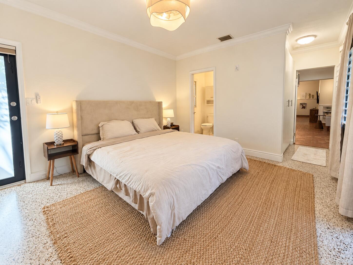 222 SE 16th, Fort Lauderdale FL 33301