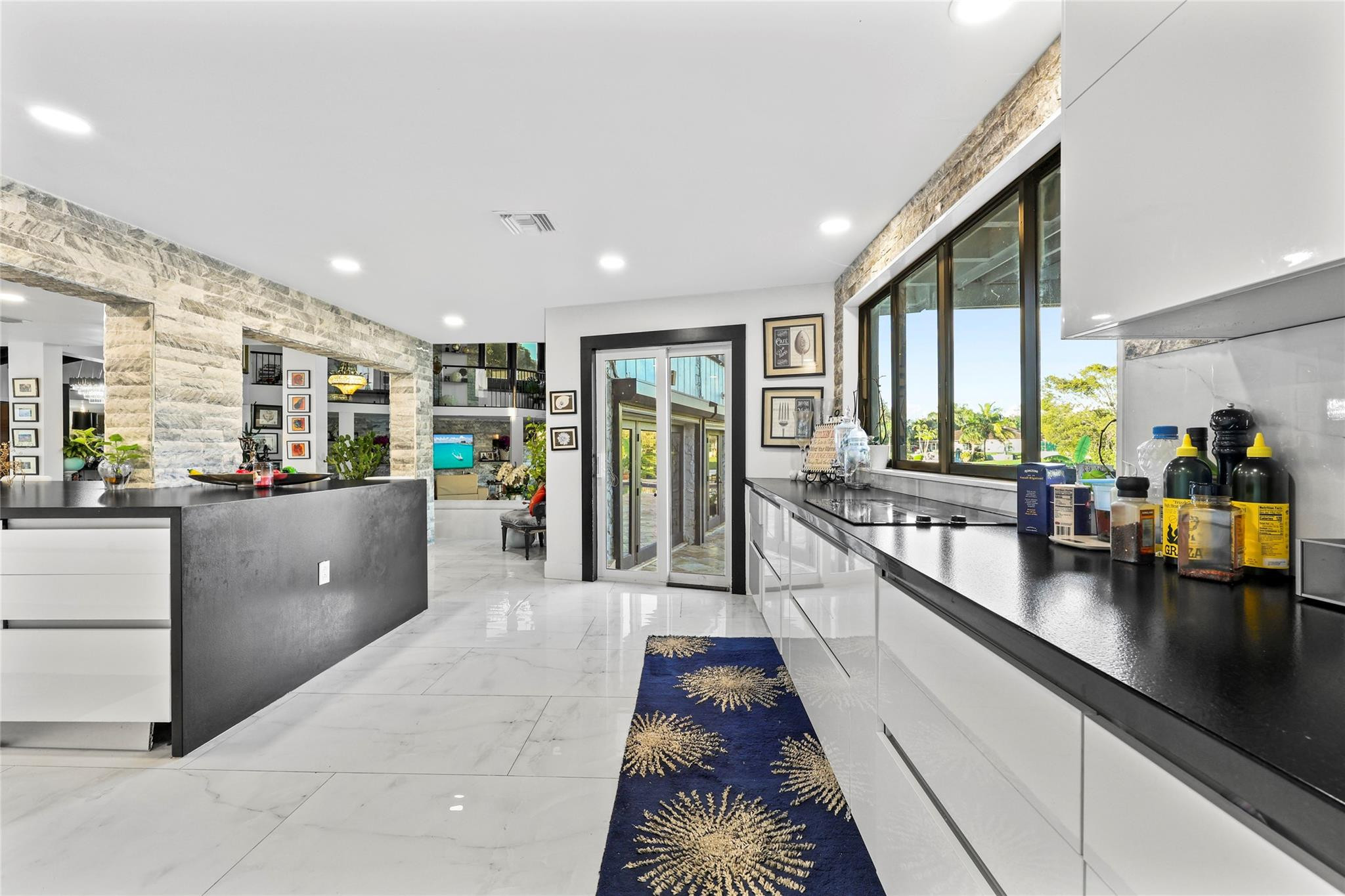 4131 NW 99TH, Coral Springs FL 33065