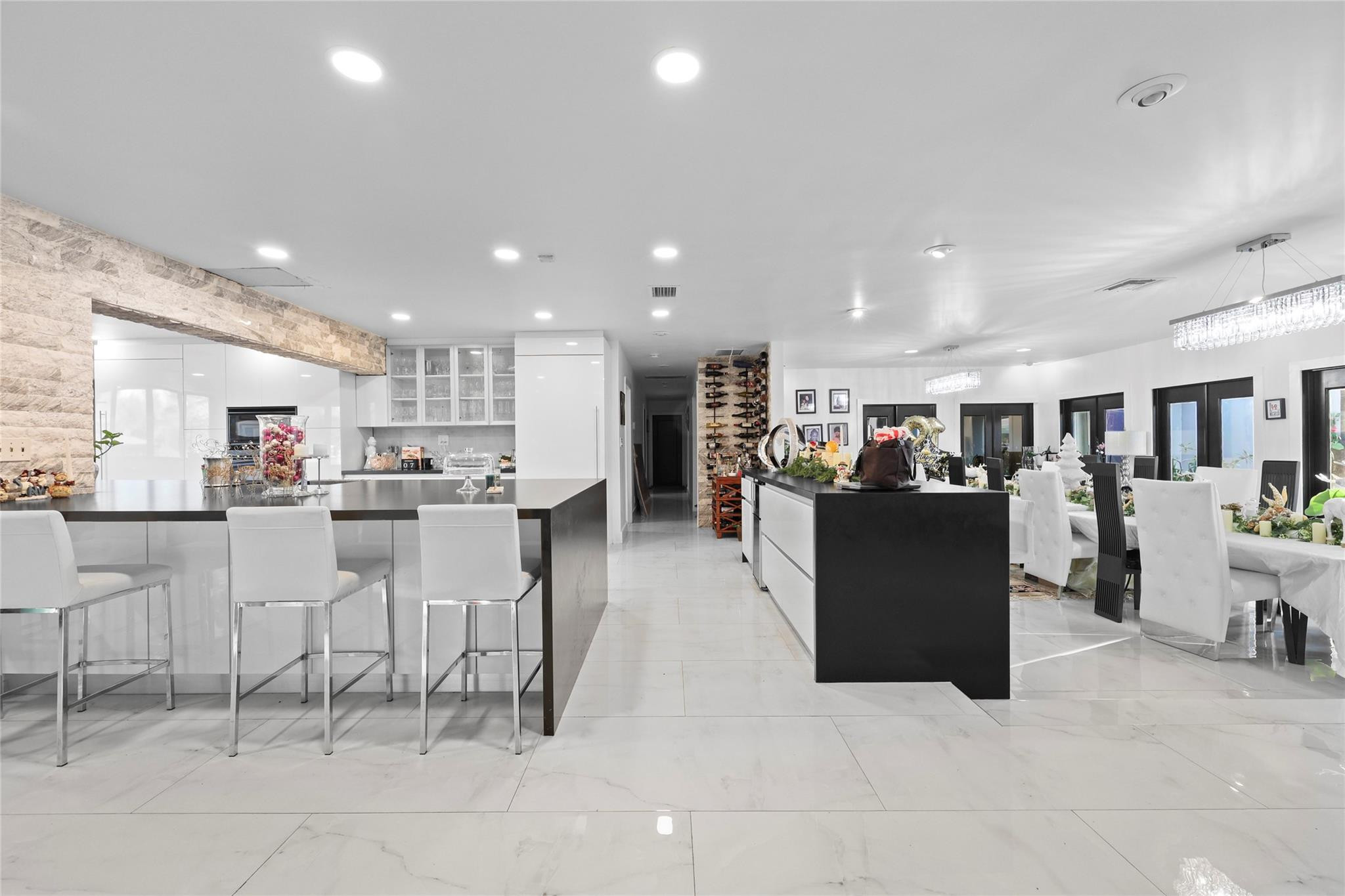 4131 NW 99TH, Coral Springs FL 33065