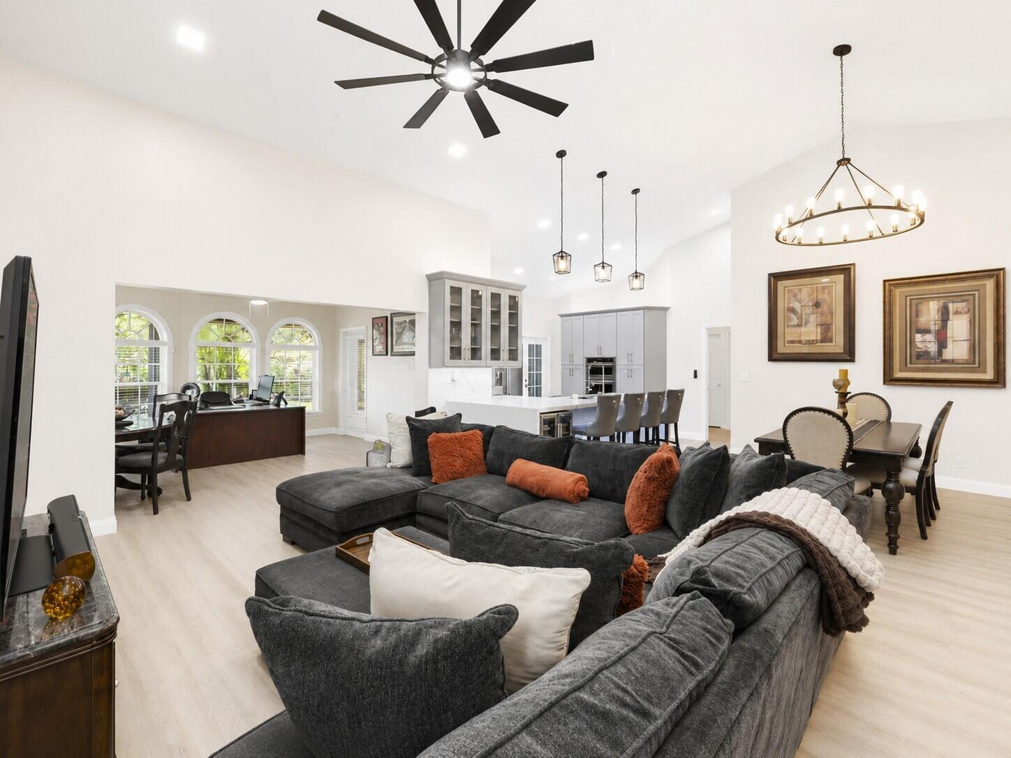 2075 NW 127th, Coral Springs FL 33071