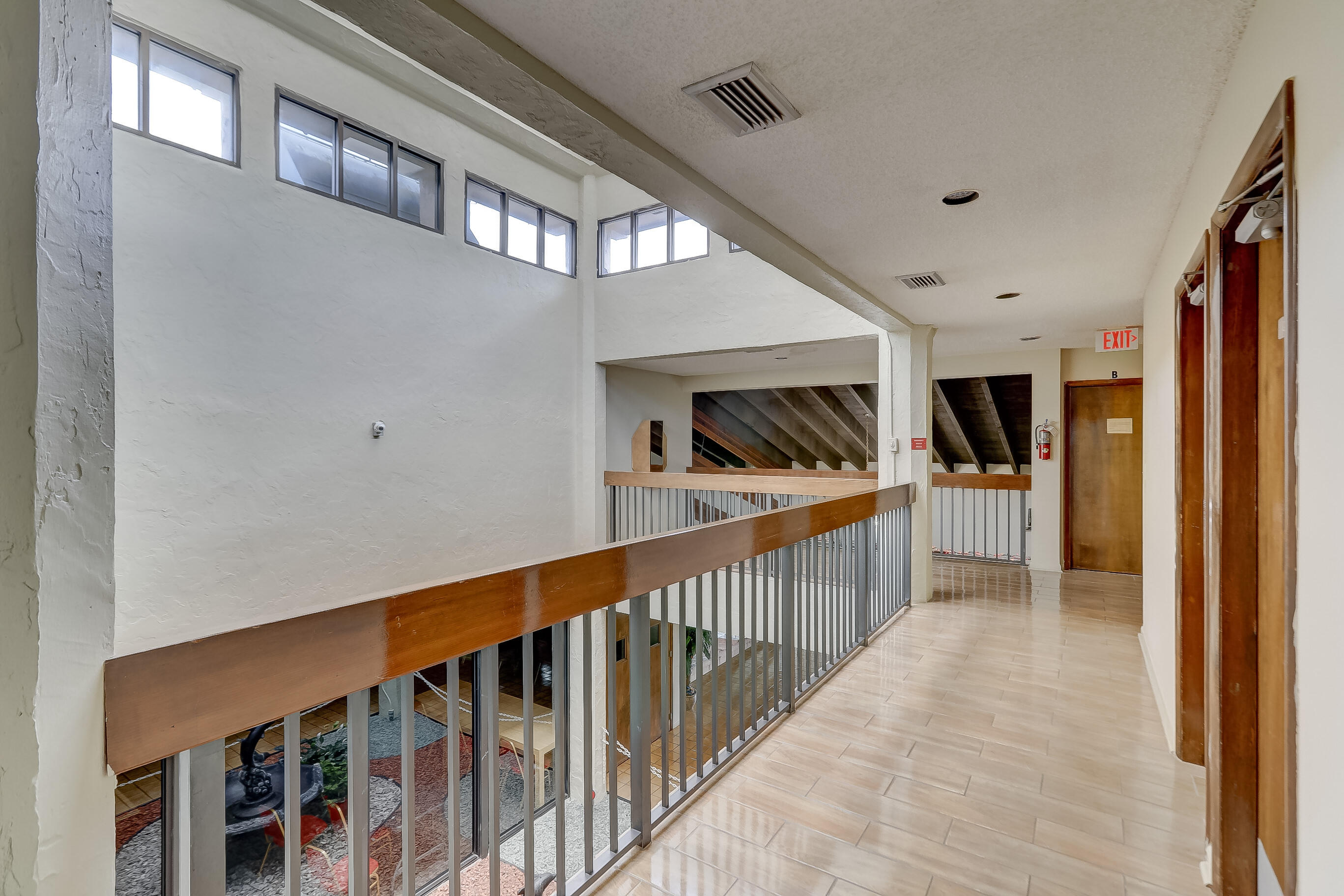 6751 N UNIVERSITY #302, Tamarac FL 33321