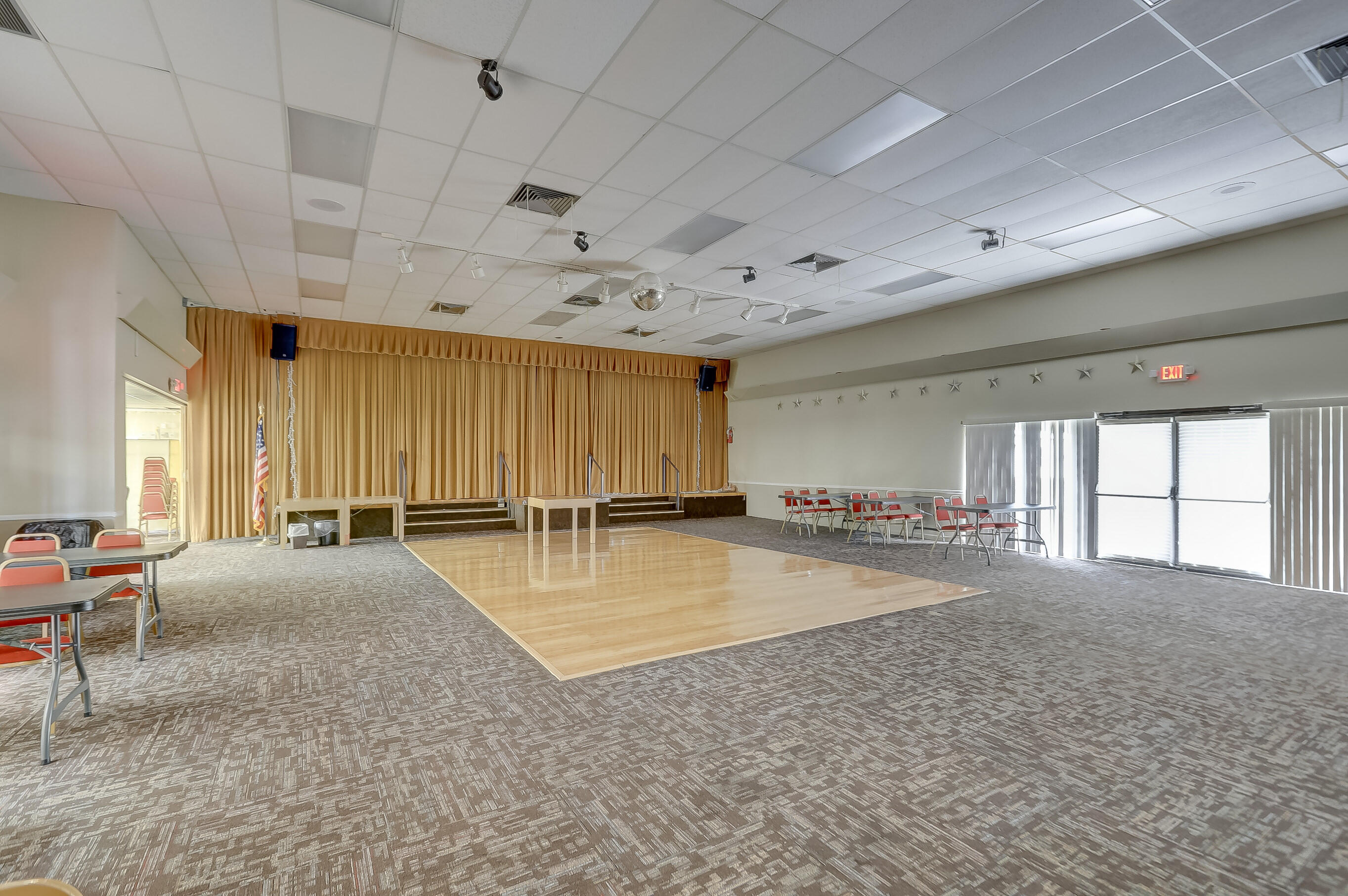 6751 N UNIVERSITY #302, Tamarac FL 33321
