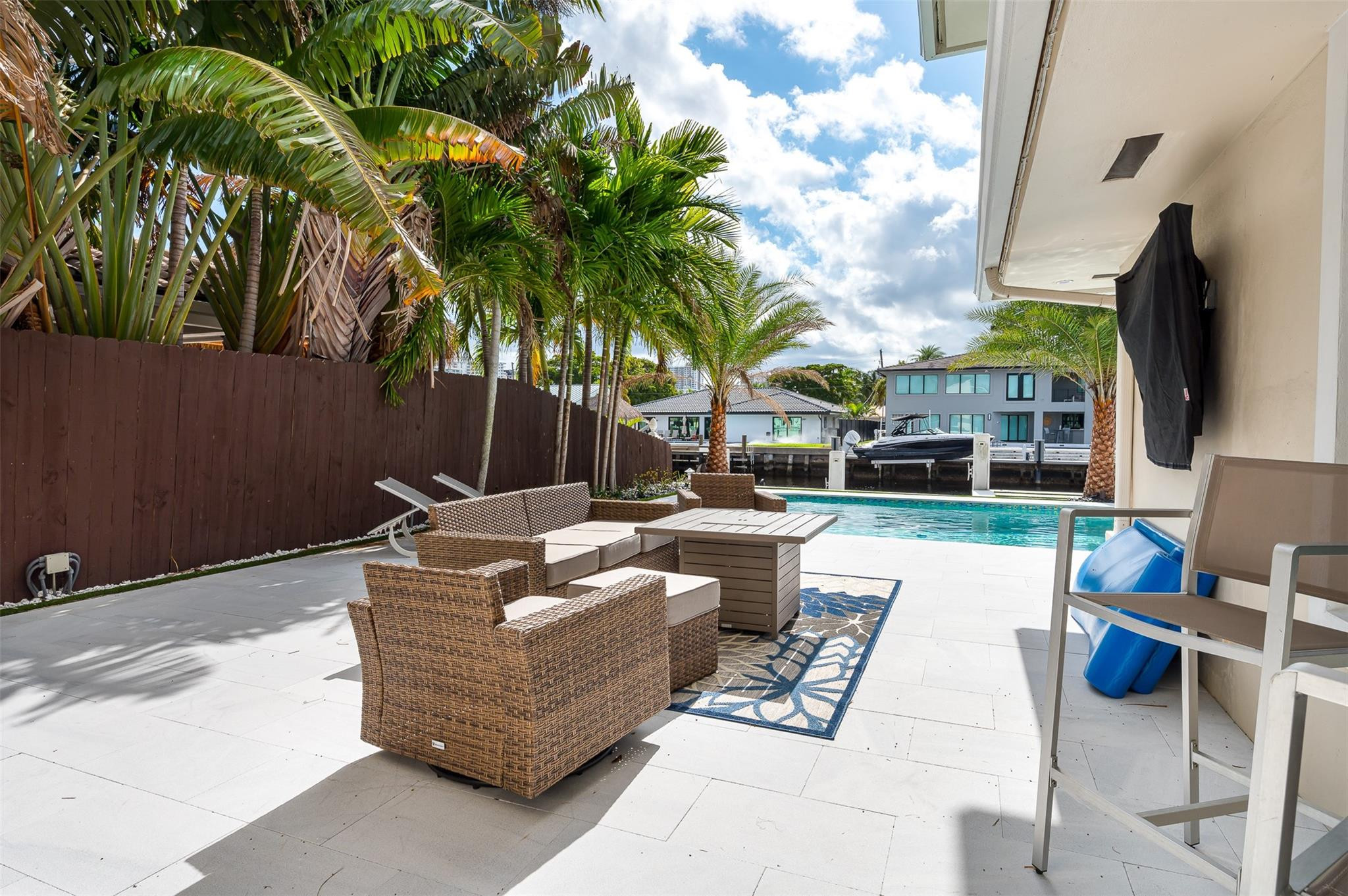 39 Castle Harbor Isle, Fort Lauderdale FL 33308