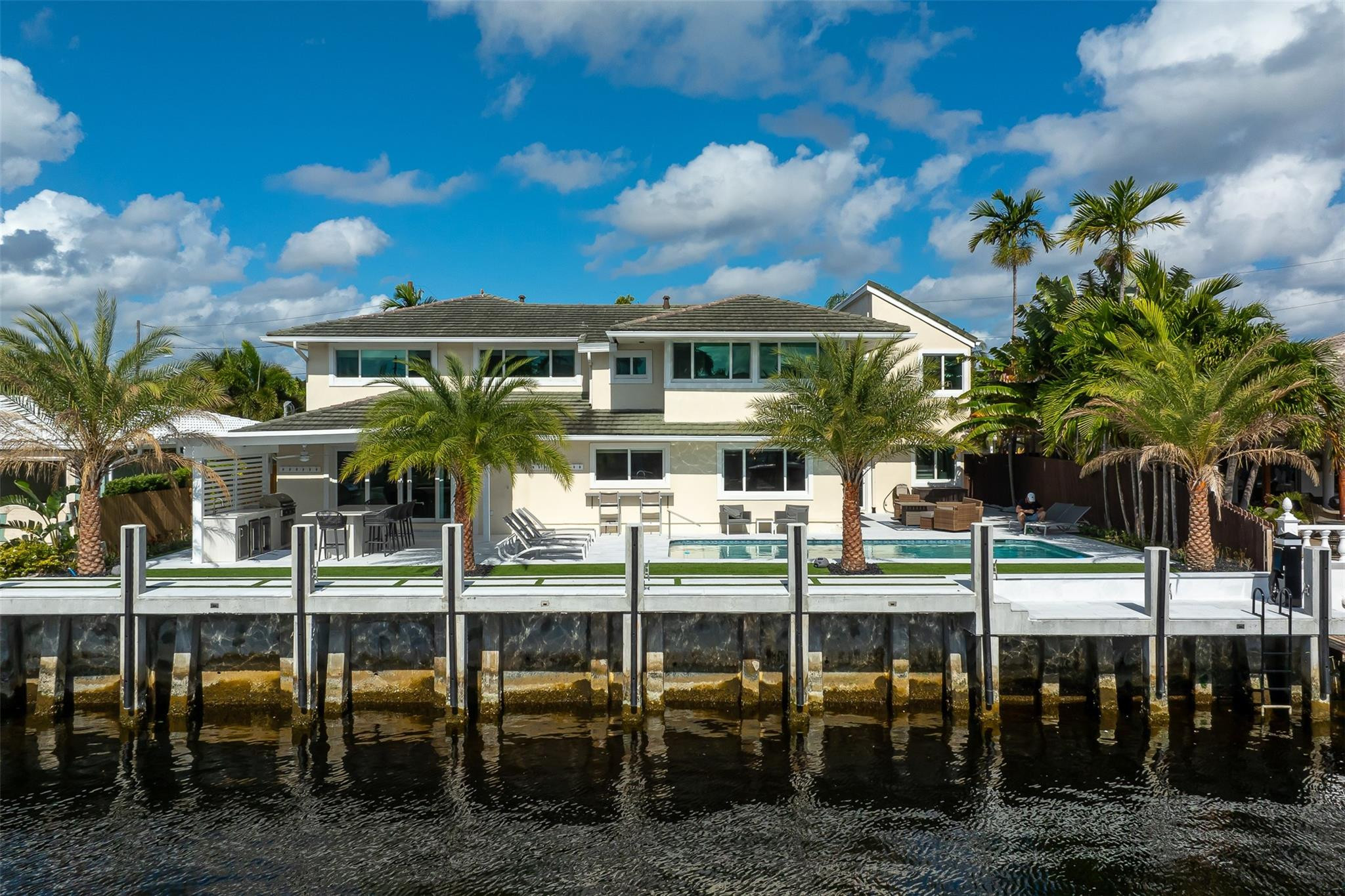 39 Castle Harbor Isle, Fort Lauderdale FL 33308
