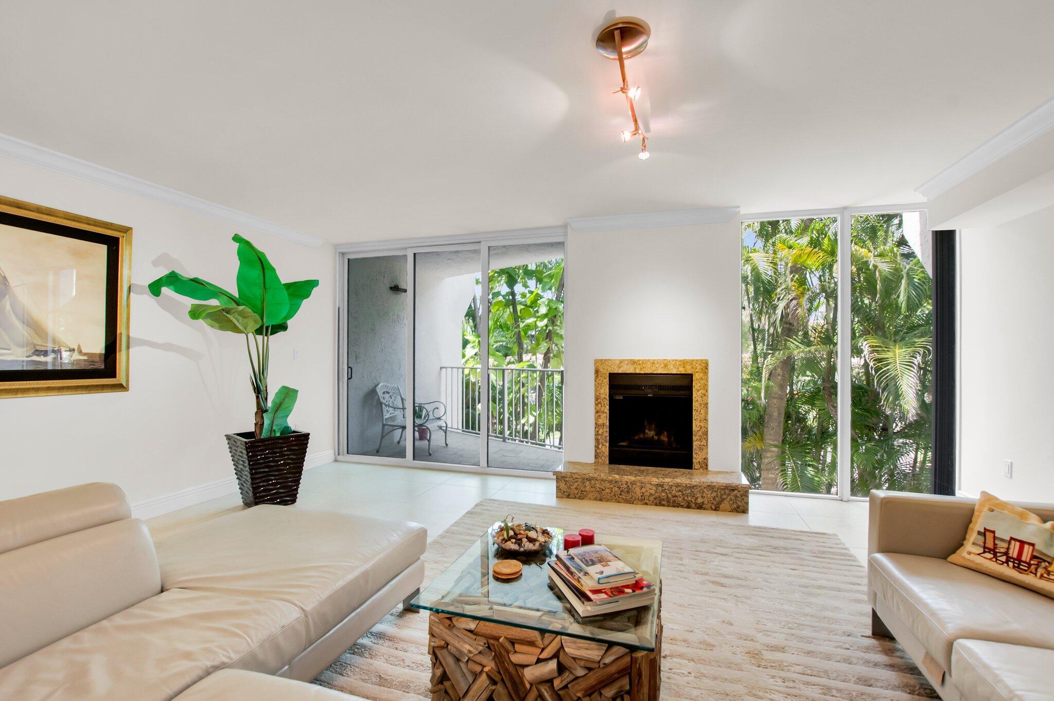 1222 Hillsboro Mile #11, Hillsboro Beach FL 33062