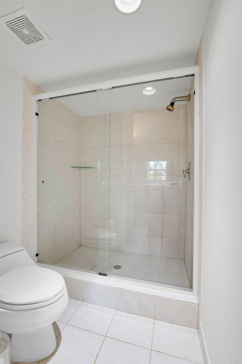 1222 Hillsboro Mile #11, Hillsboro Beach FL 33062
