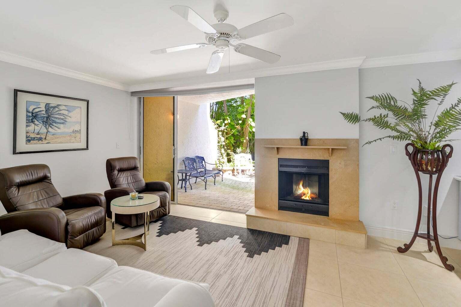 1222 Hillsboro Mile #11, Hillsboro Beach FL 33062