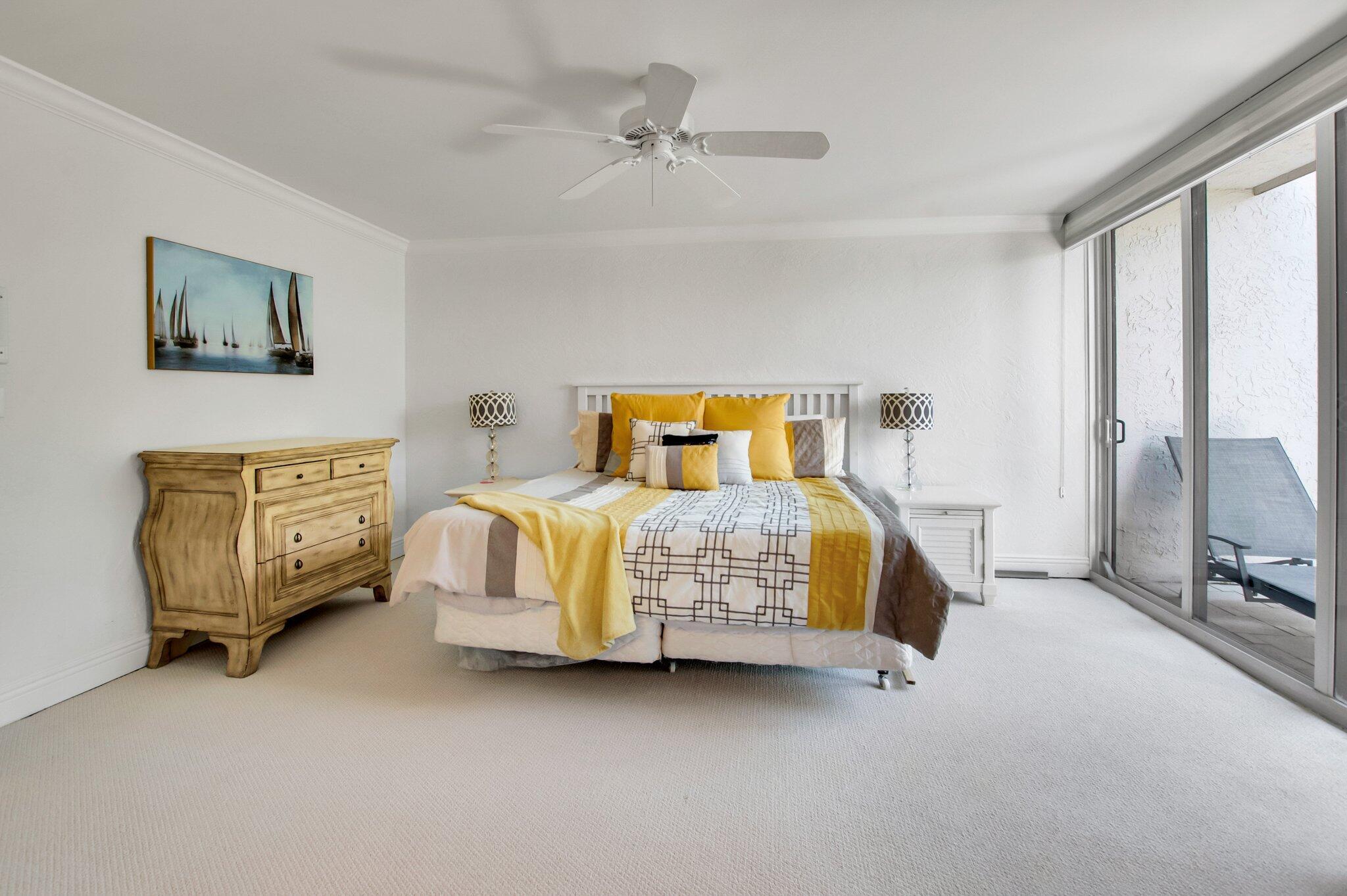1222 Hillsboro Mile #11, Hillsboro Beach FL 33062
