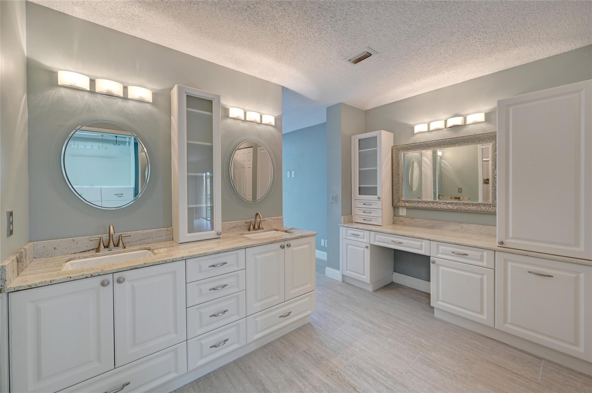 8760 AZALEA #203, Tamarac FL 33321
