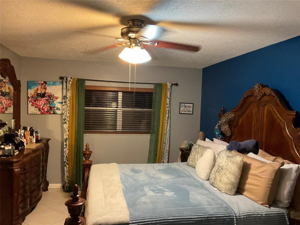 4770 NW 85TH, Lauderhill FL 33351