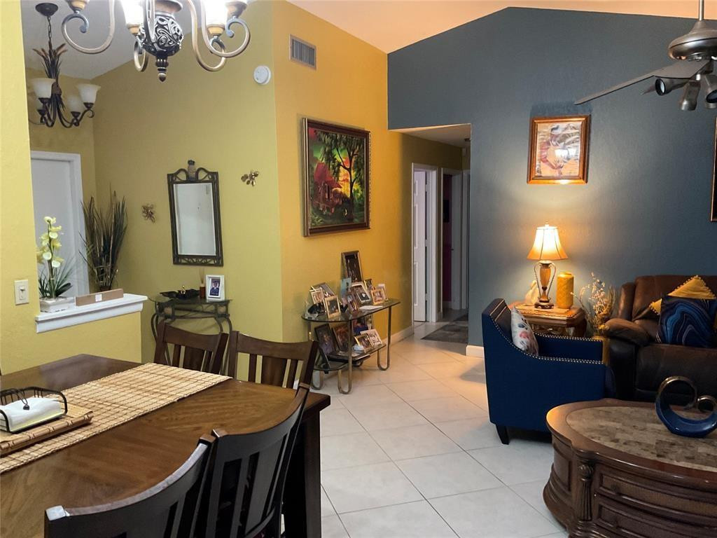 4770 NW 85TH, Lauderhill FL 33351