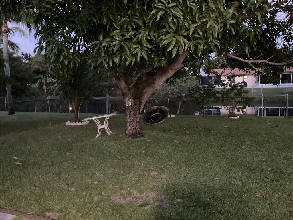 4770 NW 85TH, Lauderhill FL 33351