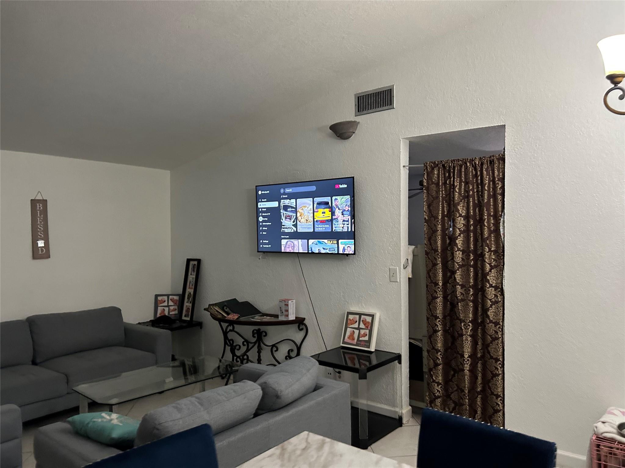 4770 NW 85TH, Lauderhill FL 33351