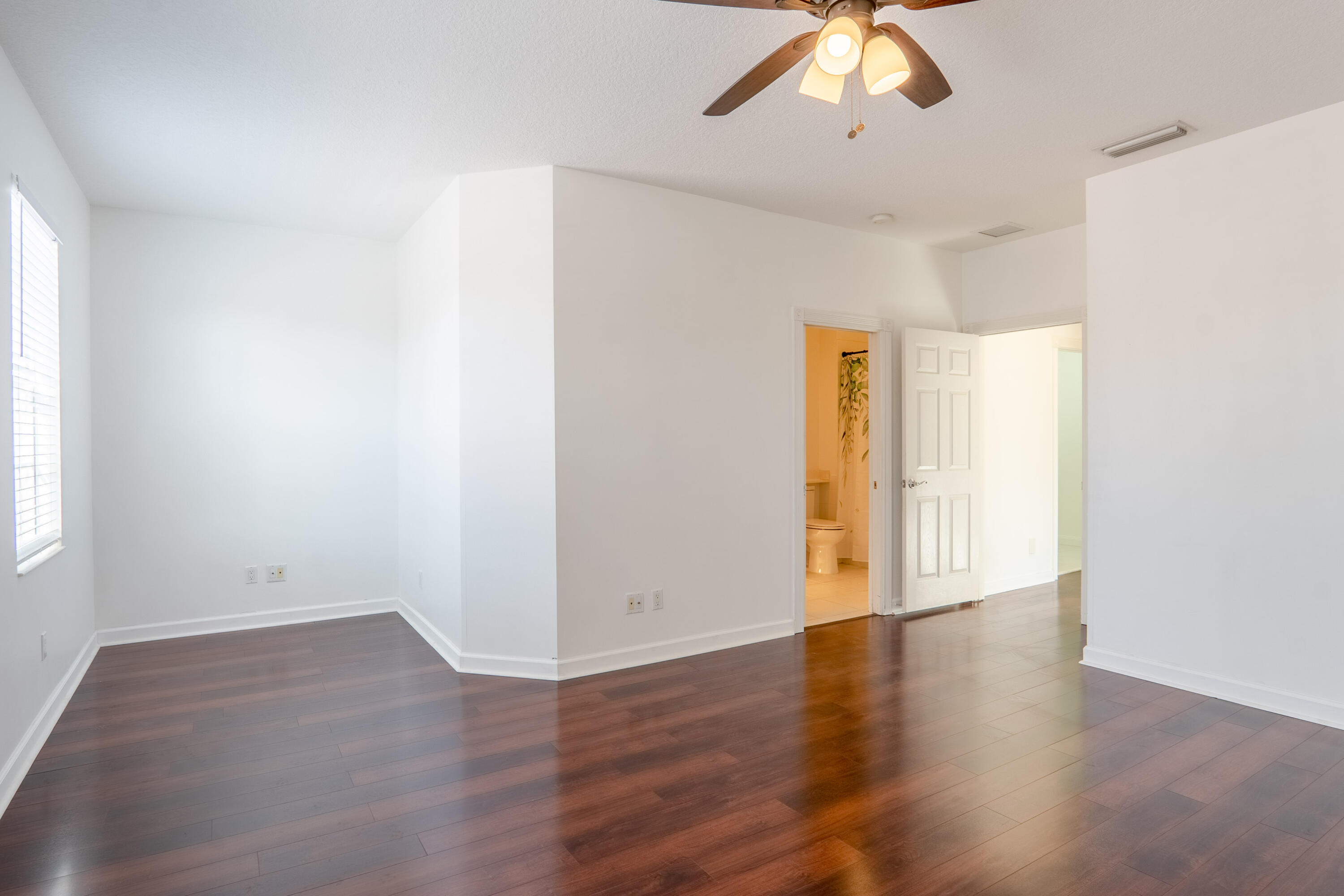 186 SORIANO, Jupiter FL 33458