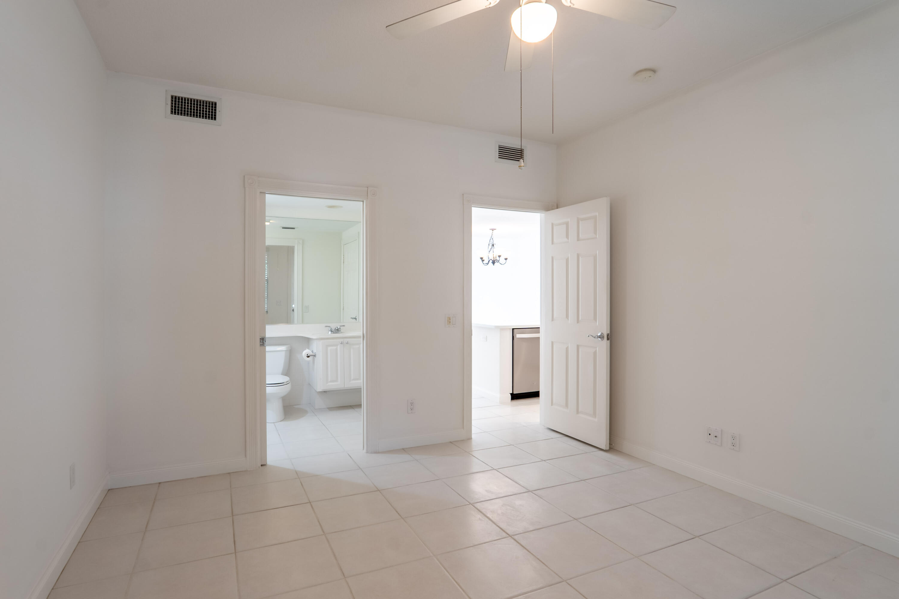 186 SORIANO, Jupiter FL 33458