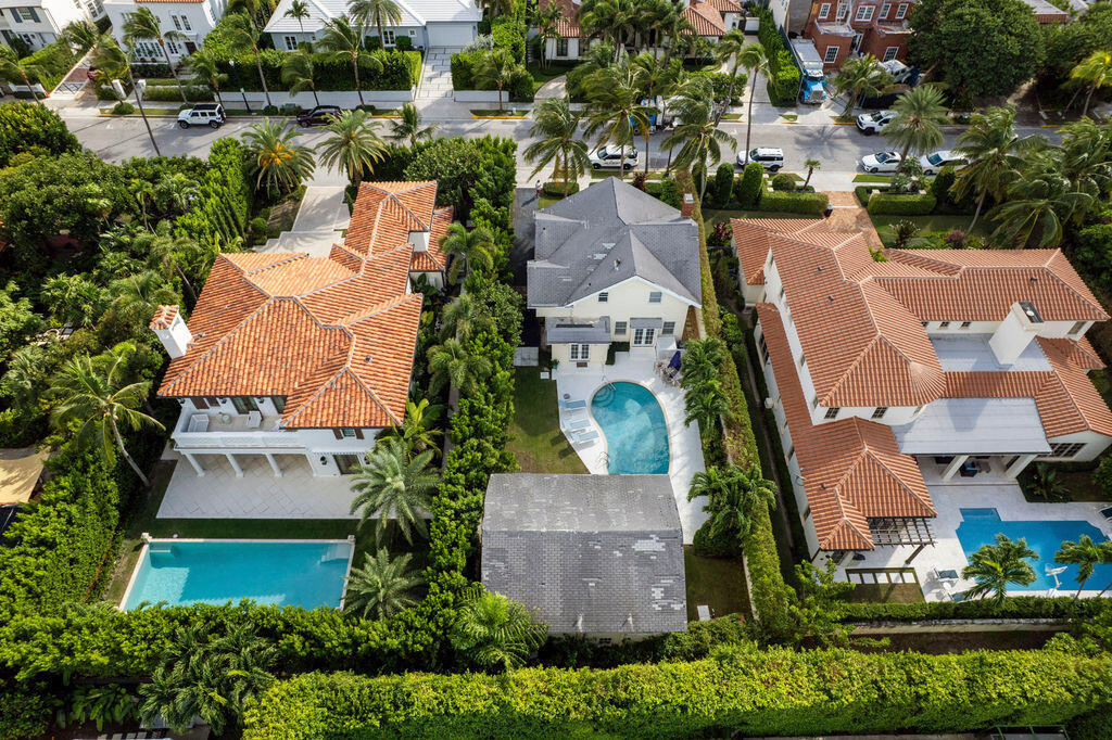 141 Australian, Palm Beach FL 33480