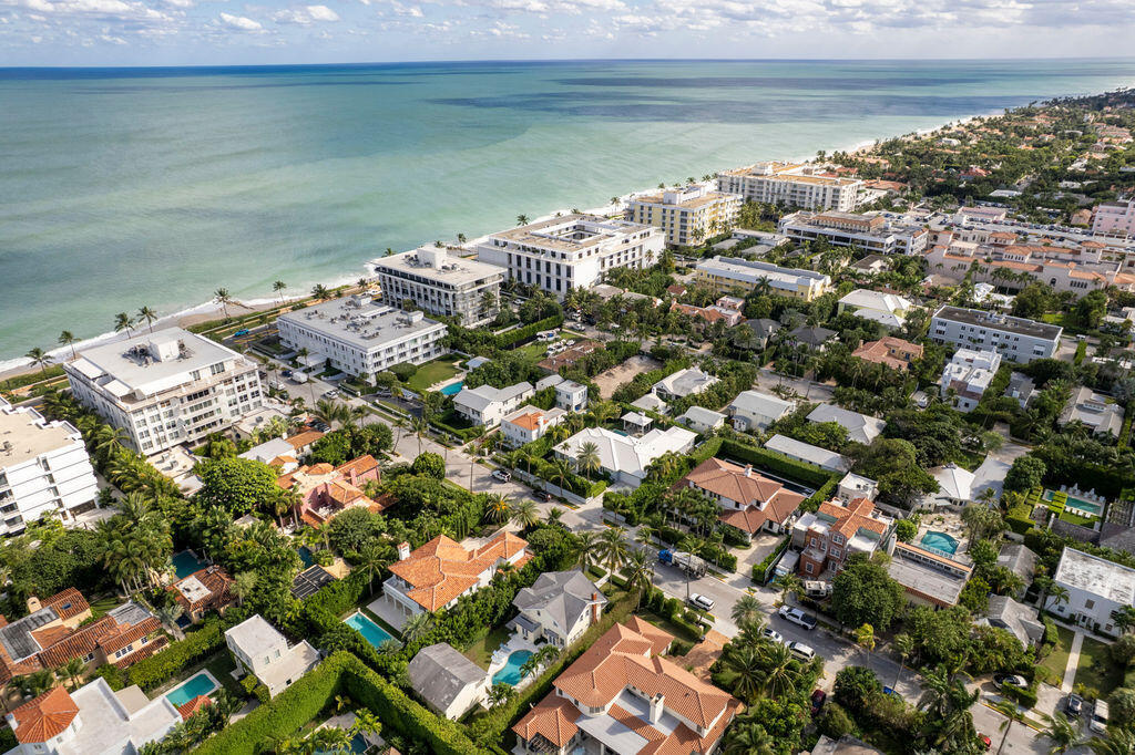 141 Australian, Palm Beach FL 33480