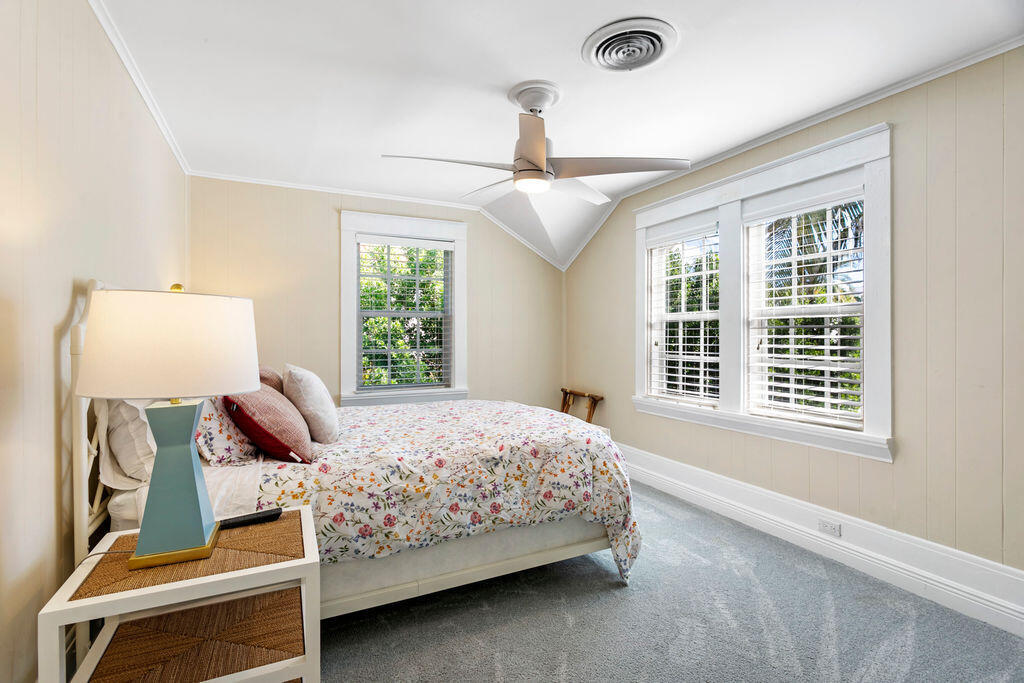 141 Australian, Palm Beach FL 33480