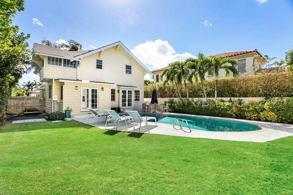 141 Australian, Palm Beach FL 33480