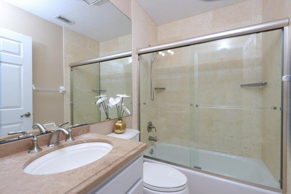 400 Seaside, Juno Beach FL 33408