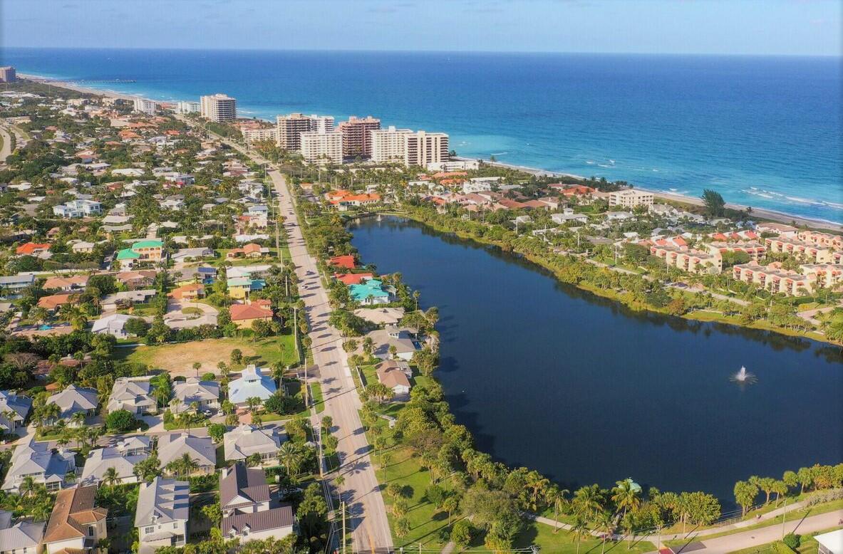 400 Seaside, Juno Beach FL 33408