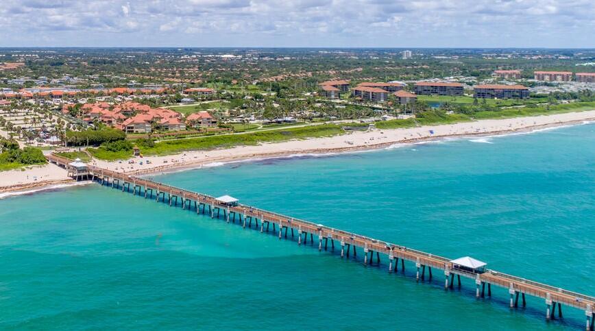400 Seaside, Juno Beach FL 33408