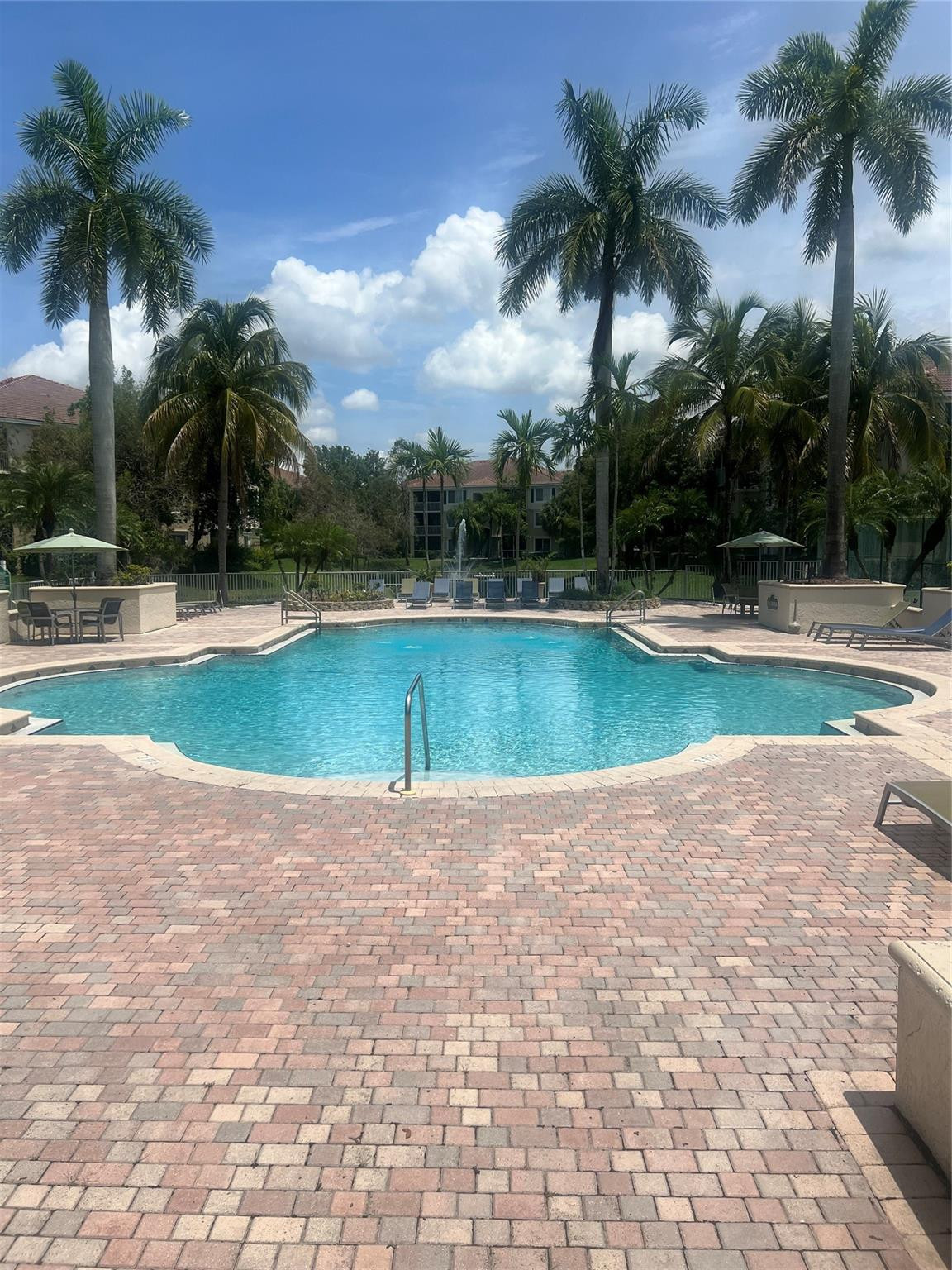11787 W ATLANTIC #323, Coral Springs FL 33071