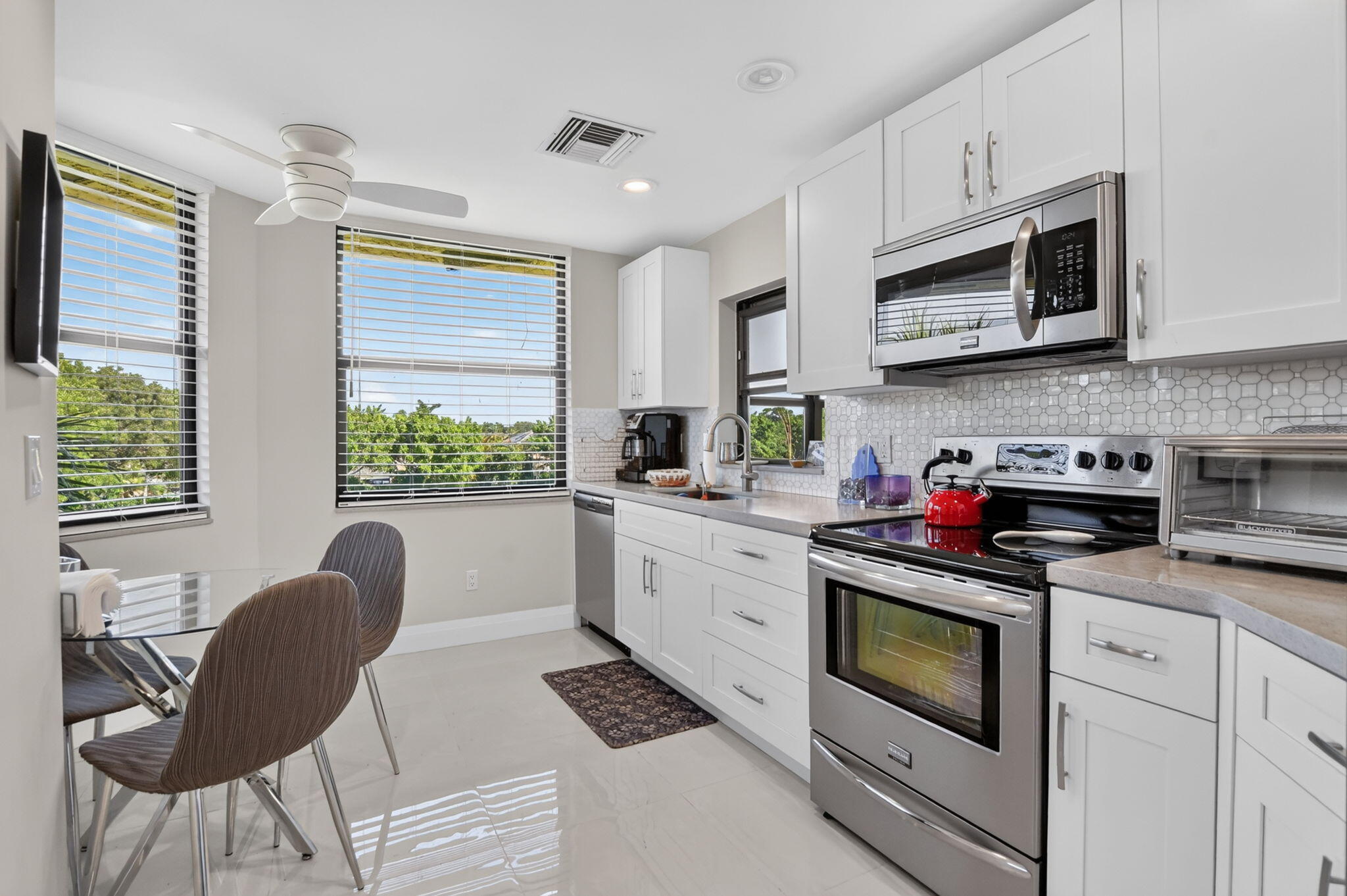 7535 La Paz #306, Boca Raton FL 33433