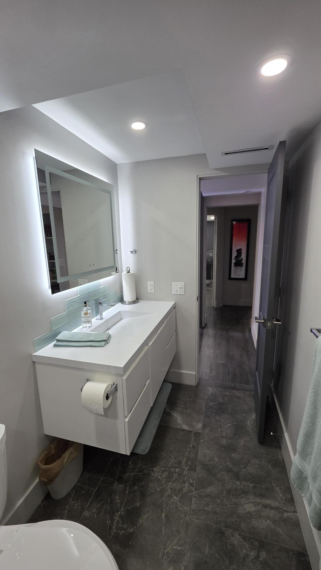 936 Intracoastal #7b, Fort Lauderdale FL 33304