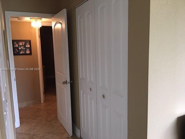 315 SE 11TH #305, Dania Beach FL 33004