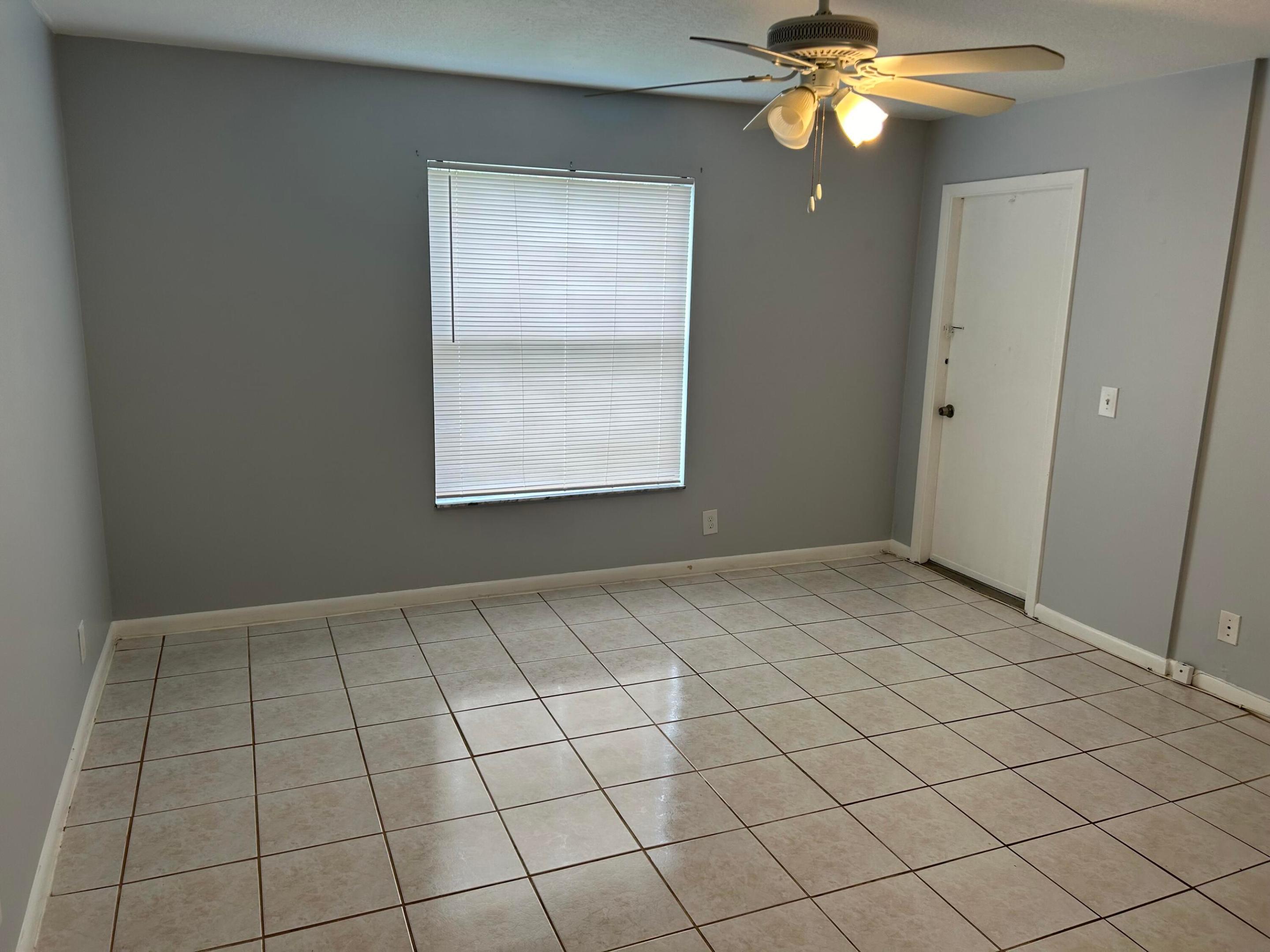 890 N Federal #102, Lantana FL 33462