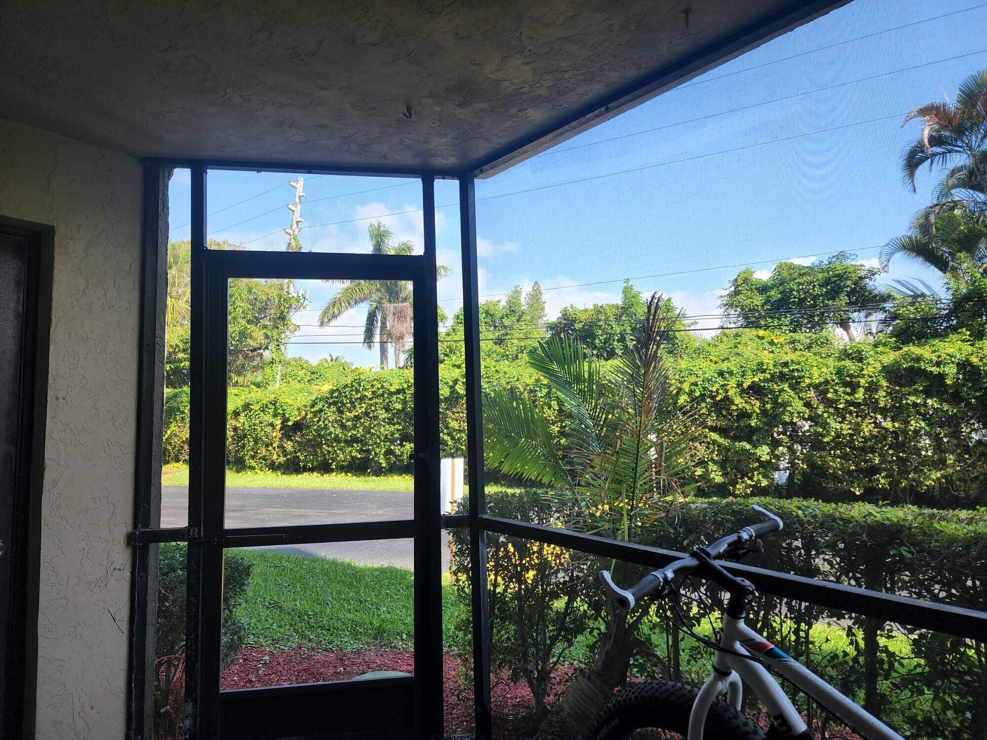 890 N Federal #102, Lantana FL 33462