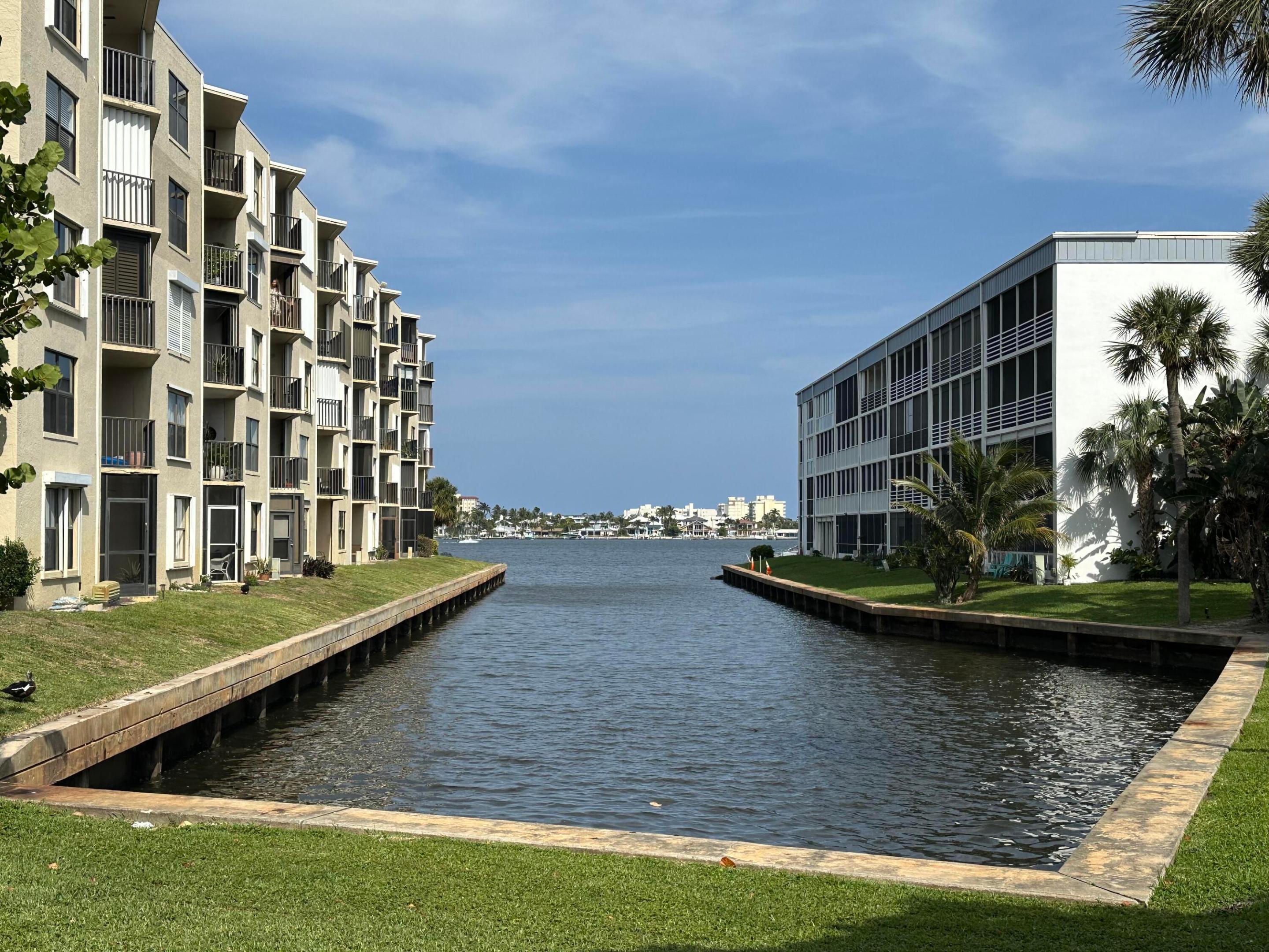 890 N Federal #102, Lantana FL 33462