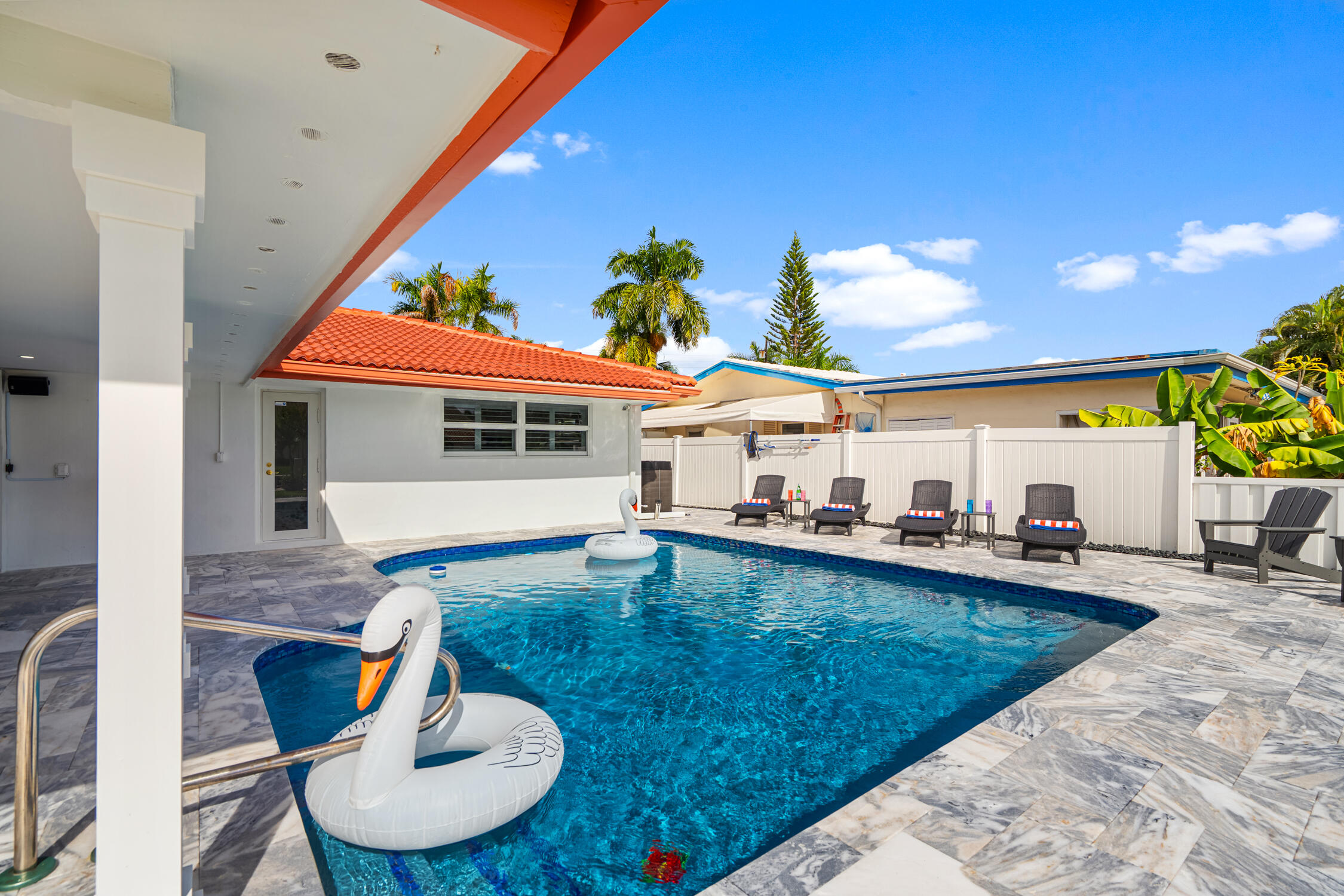 2760 NE 7TH, Pompano Beach FL 33062