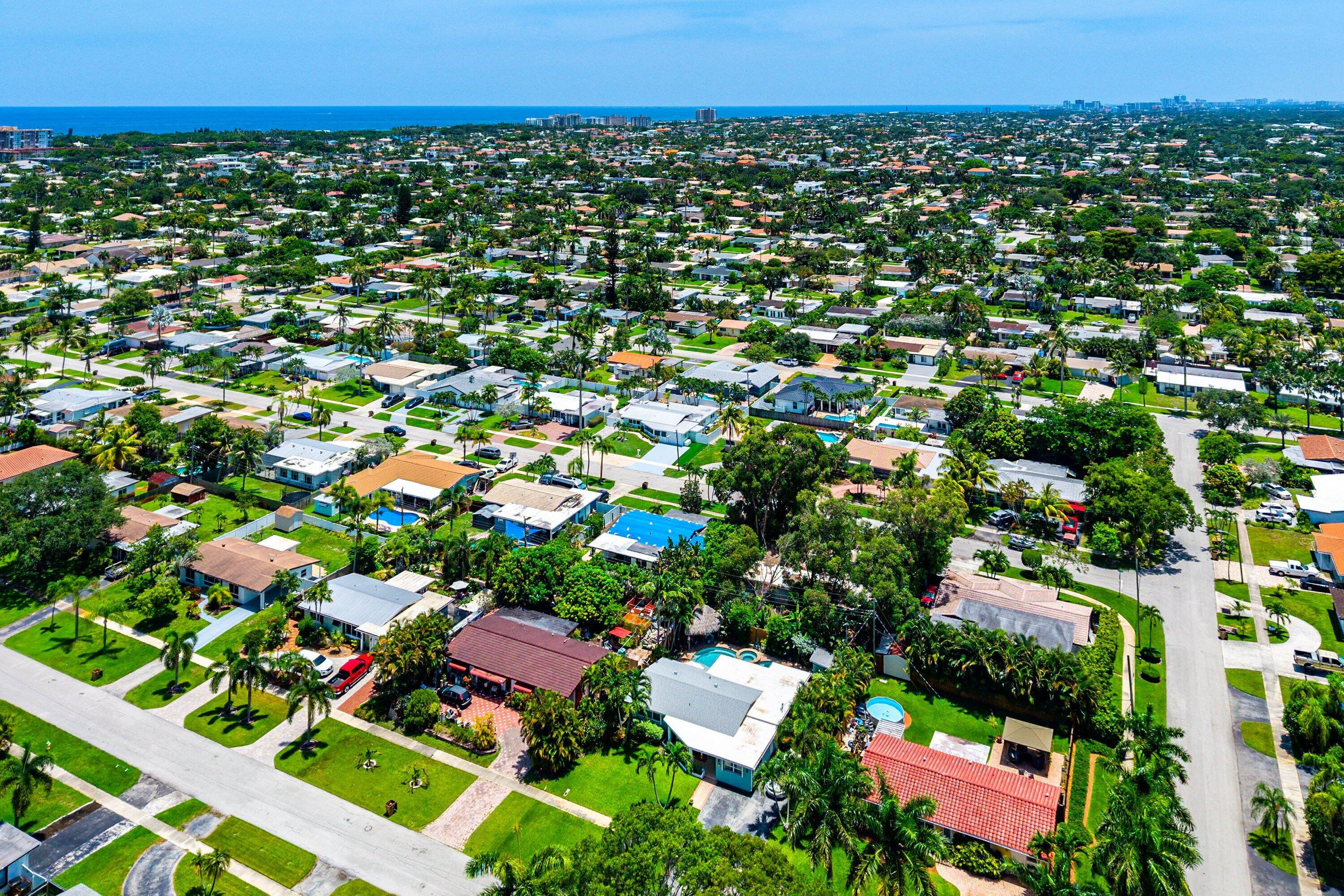 904 SE 15th, Deerfield Beach FL 33441