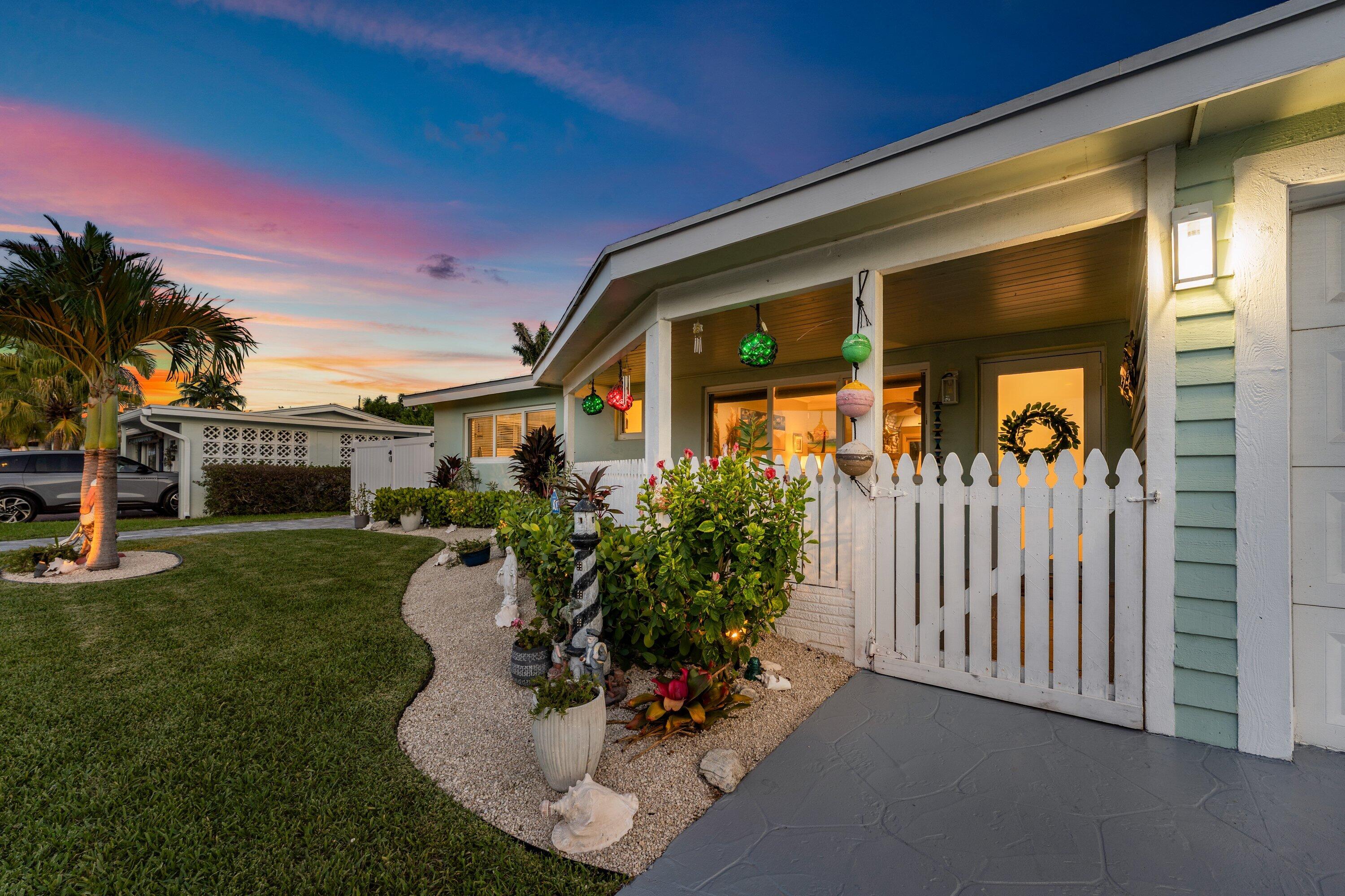 904 SE 15th, Deerfield Beach FL 33441